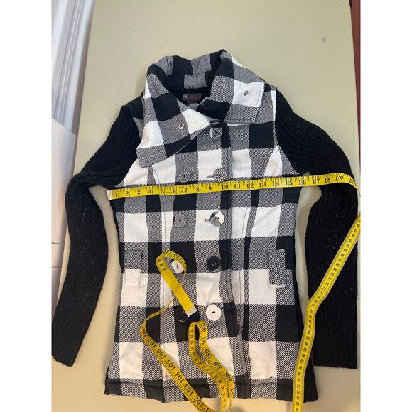 JJ Basics Black and White Checkered Button Up Jacket Size Small - Picture 4 of 7